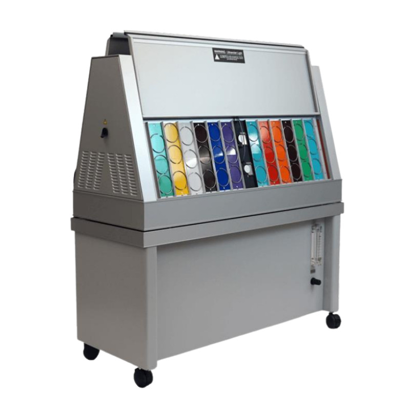 汽車(chē)涂層粉末涂料油漆紫外老化耐候試驗(yàn)機(jī)現(xiàn)場(chǎng)安裝圖3