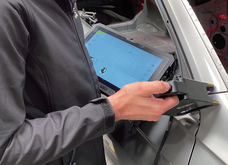 EINES EH2 手持式間隙面差測量儀